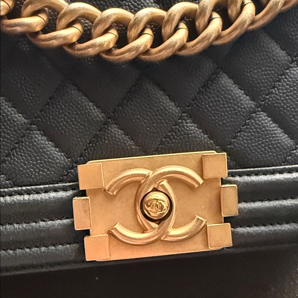 Chanel Black Quilted Crossbody with Gold Chain - Picture 3 of 4